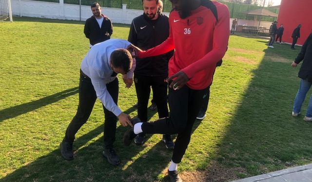 Direklere takılan Amedspor'da kurban kesildi