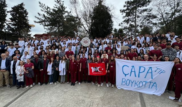 Çapa Tıp’ta protestolar ikinci gününde devam ediyor