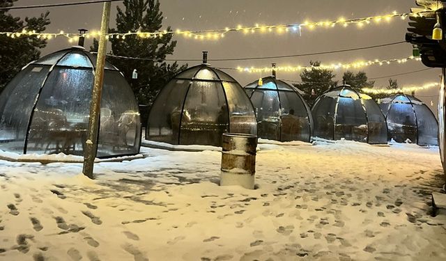 Sivas Nisan’da buz kesti: Eksi 16 derece