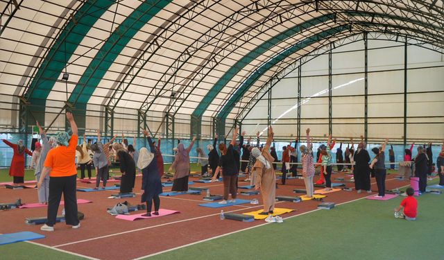 Diyarbakır kadını sabah sporunda