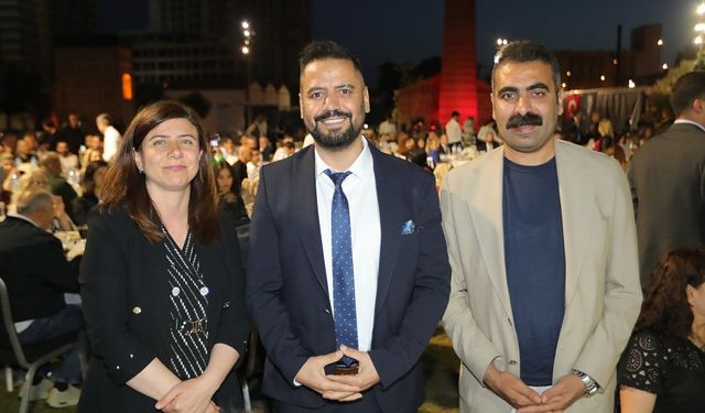 Diyarbakır Eş Başkanları, İzmir’de Diyarbakır dernekleri dayanışma gecesinde