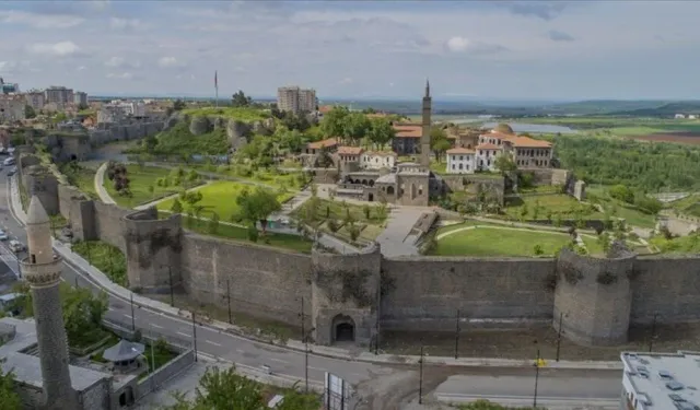 Diyarbakır’da ''kara'' adı verilen caminin asırlık sırrı