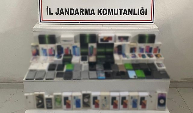 2 milyon TL değerinde kaçak telefon ele geçirildi