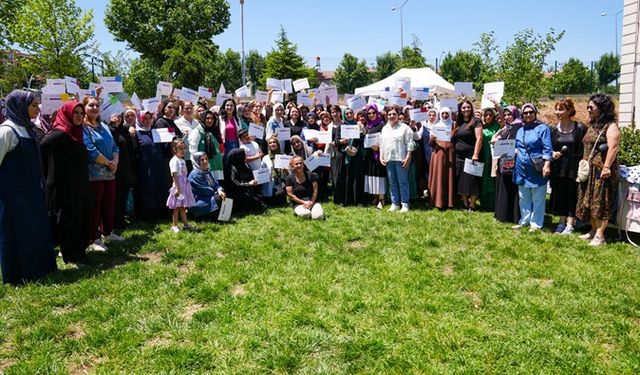 Diyarbakır Bağlar’da kursiyerler için sertifika töreni