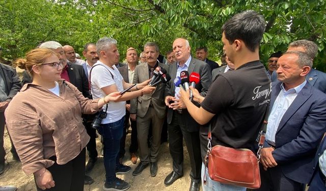 TZOB Başkanı Bayraktar: 65 vilayetimizde büyük bir zirai don felaketi ile karşı karşıya kaldık