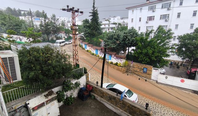 Diyarbakır'ın o ilçesinde sağanak yağış