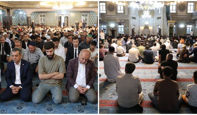 Elazığ’da bayram namazında camiler doldu