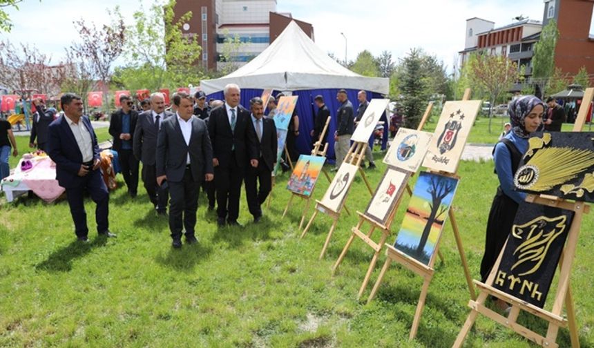 Eleşkirt te hayat boyu öğrenme şenliği