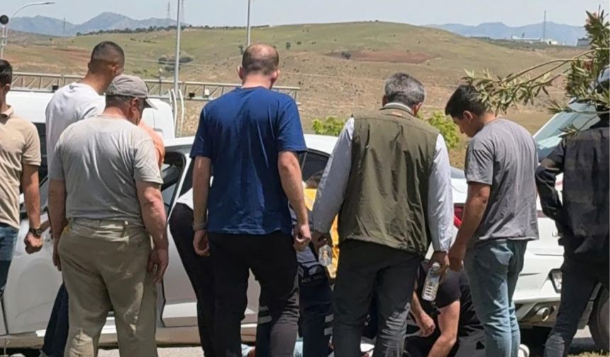 Kontrolünden çıkan otomobil savruldu: 1 yaralı
