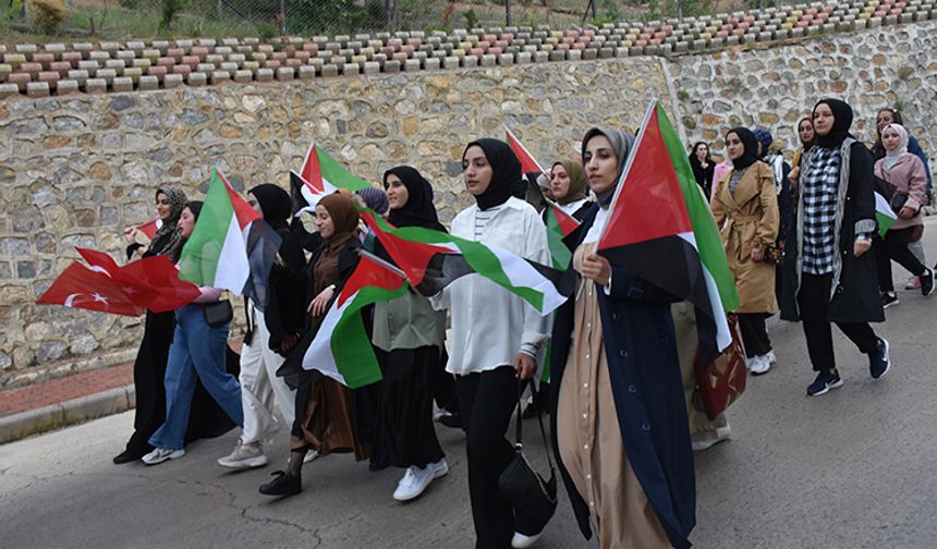 Diyarbakır'da İsrail'in Gazze'ye saldırıları protesto edildi