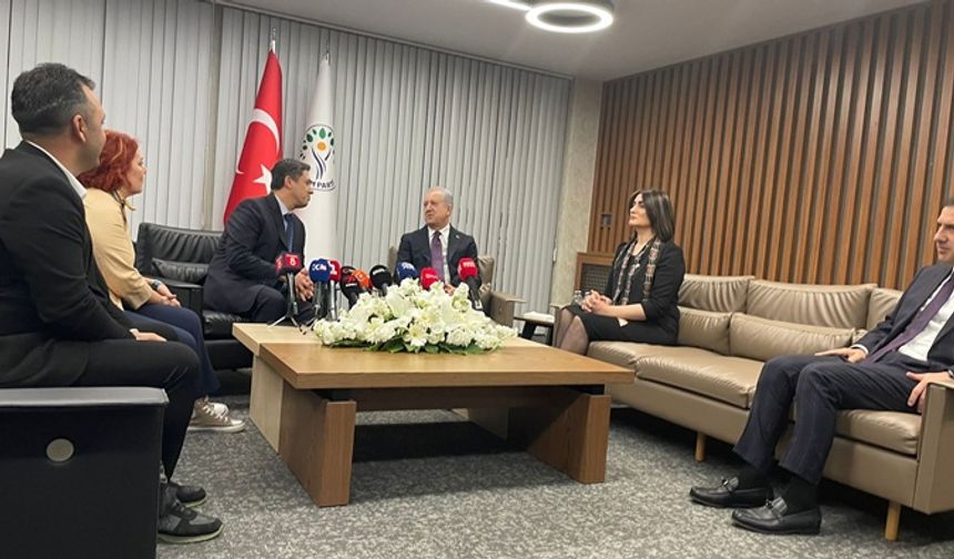 MHP, DEM Parti ile bayramlaştı