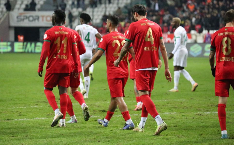 Çetin ayrıldı, Amedspor kıskaca alındı
